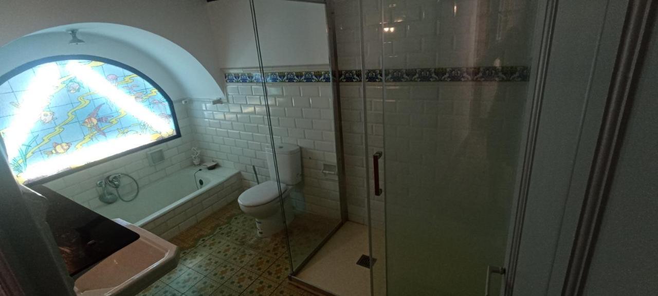 Bed and Breakfast Casa Artistica Гандия Экстерьер фото