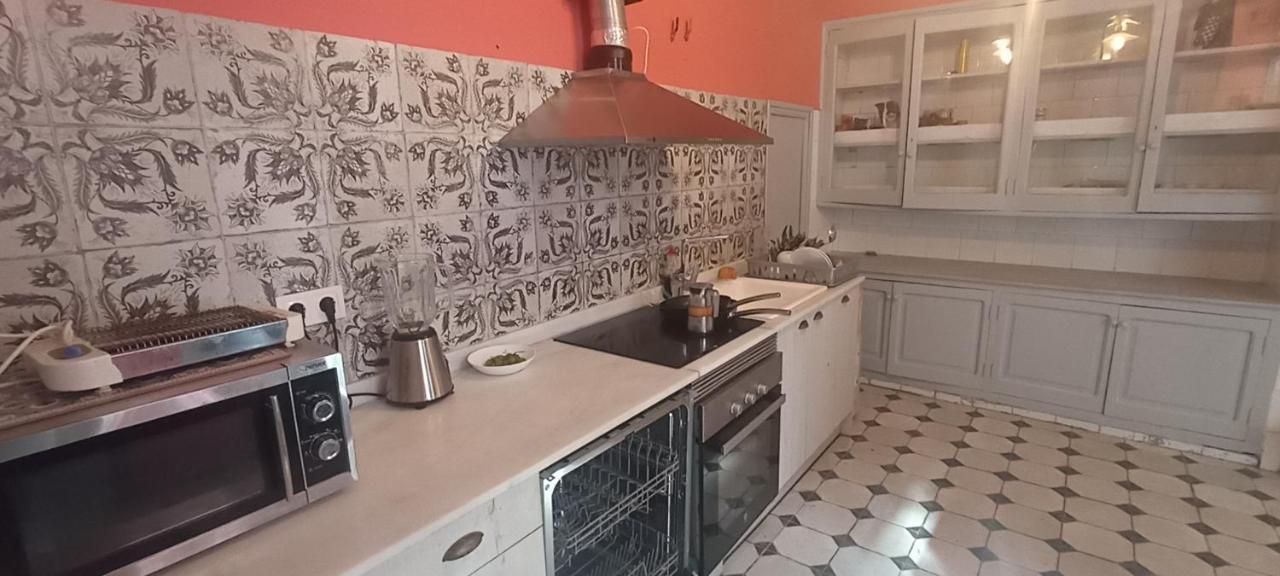 Bed and Breakfast Casa Artistica Гандия Экстерьер фото