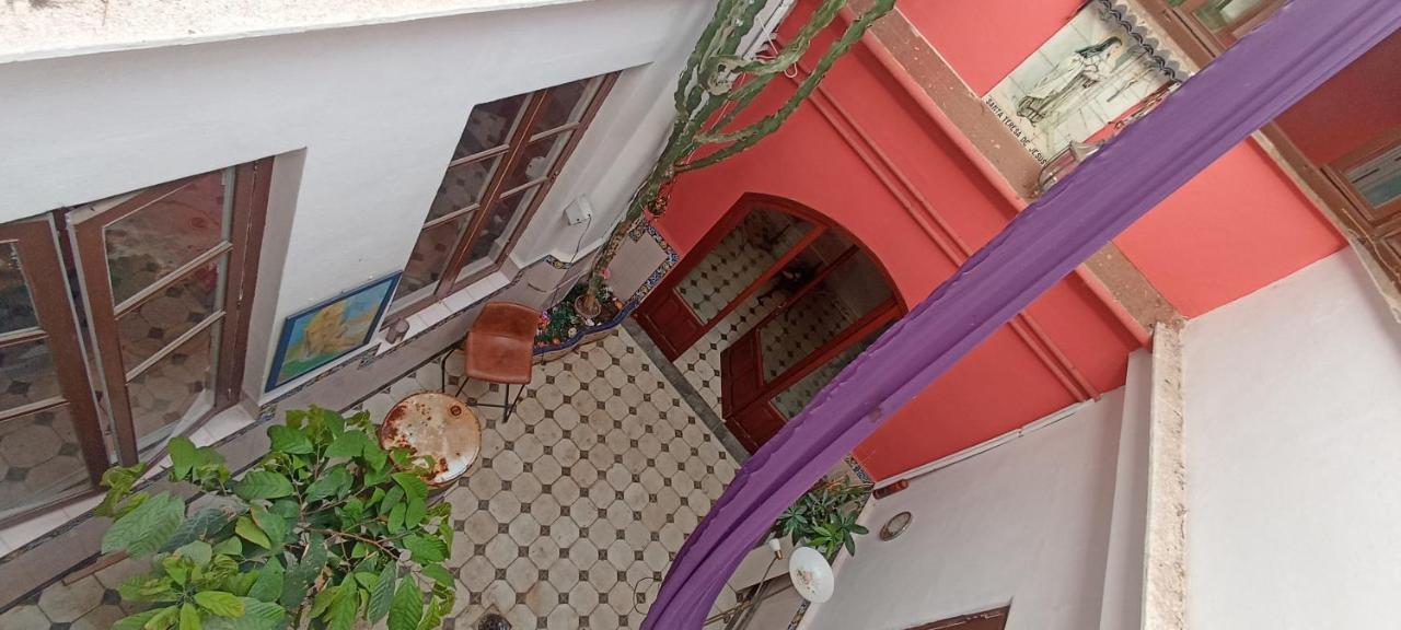 Bed and Breakfast Casa Artistica Гандия Экстерьер фото