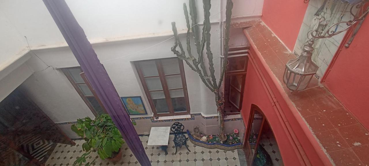 Bed and Breakfast Casa Artistica Гандия Экстерьер фото
