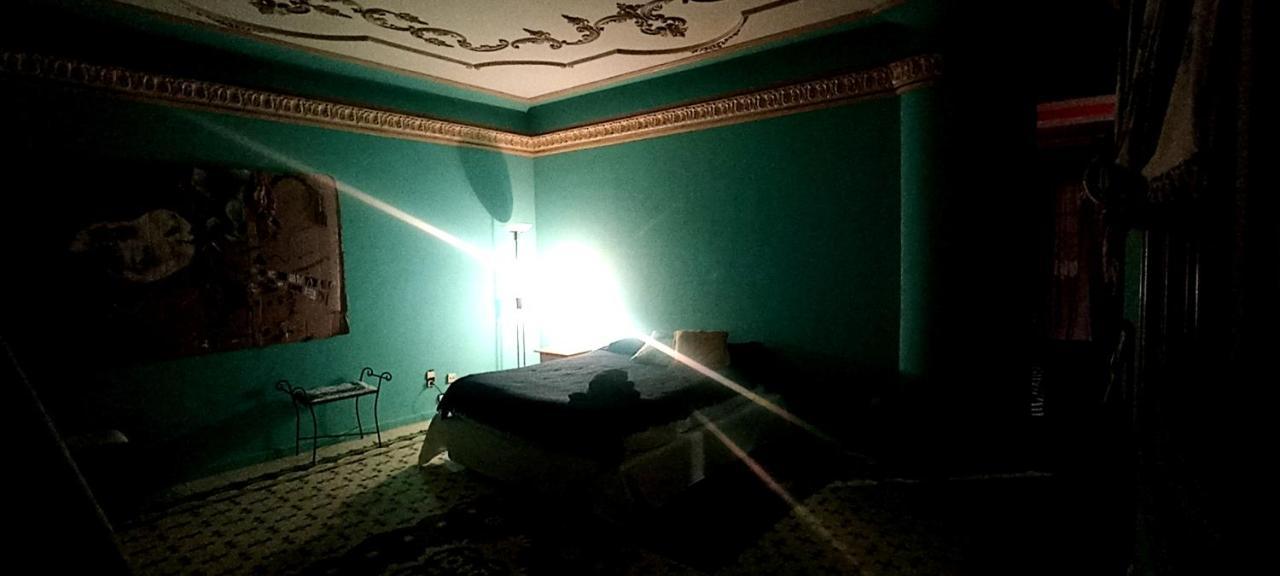 Bed and Breakfast Casa Artistica Гандия Экстерьер фото